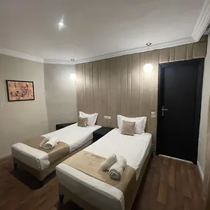 3* Отель Cade
